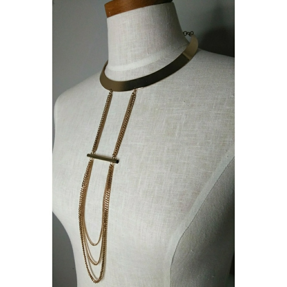 Statement Necklace - Picture 3 of 3